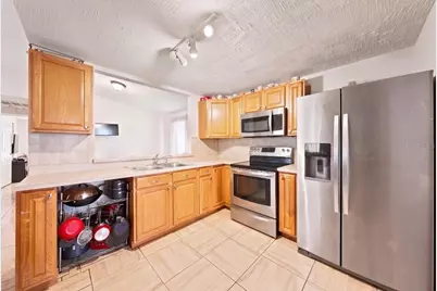 9110 Baymeadow Court, Tampa, FL 33615 - Photo 13