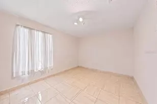 9110 Baymeadow Ct, Tampa, FL 33615 - Photo 7