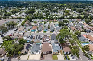 9110 Baymeadow Ct, Tampa, FL 33615 - Photo 35