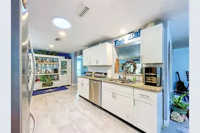 990 Lexington Dr, Dunedin, FL 34698 - Photo 17