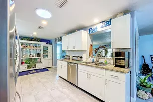 990 Lexington Dr, Dunedin, FL 34698 - Photo 17