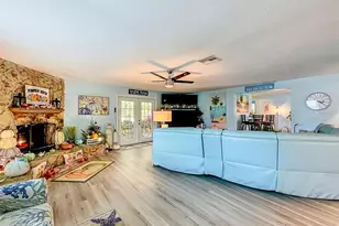 990 Lexington Dr, Dunedin, FL 34698 - Photo 43