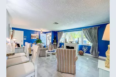 990 Lexington Dr, Dunedin, FL 34698 - Photo 13