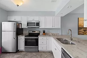 340 Causeway Blvd, Dunedin, FL 34698 - Photo 5