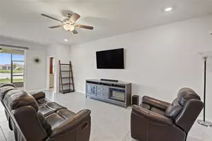 13338 Waterleaf Garden Cir, Riverview, FL 33579 - Photo 11
