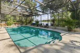 3006 River Grove Dr, Tampa, FL 33610 - Photo 3