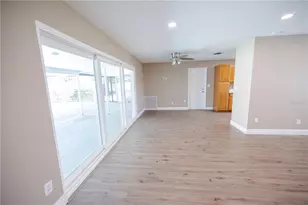 9372 1st St N, Saint Petersburg, FL 33702 - Photo 7