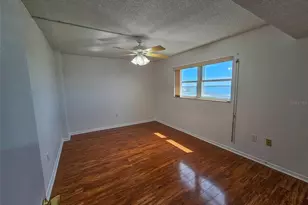 5980 Shore Dr S, Gulfport, FL 33707 - Photo 11