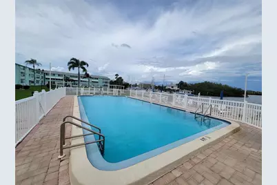 1847 Shore Drive S #204, South Pasadena, FL 33707 - Photo 19