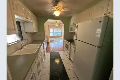 8144 Ridge Dale Avenue, Brooksville, FL 34613 - Photo 19