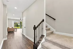 33212 Kateland Dr, Wesley Chapel, FL 33545 - Photo 9