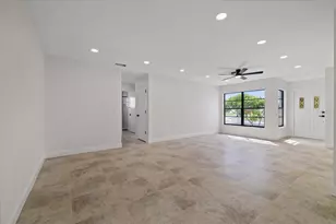 1016 Fuchsia Dr, Holiday, FL 34691 - Photo 9