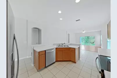 9541 Cypress Harbor Drive, Gibsonton, FL 33534 - Photo 15