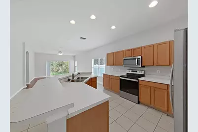 9541 Cypress Harbor Drive, Gibsonton, FL 33534 - Photo 11