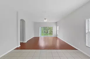 9541 Cypress Harbor Dr, Gibsonton, FL 33534 - Photo 19
