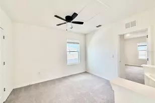 5643 Hollingworth Trl, Wesley Chapel, FL 33545 - Photo 19