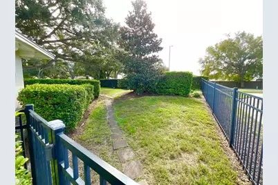 1104 Coral Lane, Dunedin, FL 34698 - Photo 25