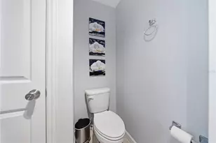 4985 Coquina Key Dr SE, Saint Petersburg, FL 33705 - Photo 11