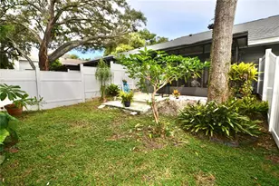 1762 Castle Rock Rd, Tampa, FL 33612 - Photo 35