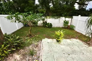 1762 Castle Rock Rd, Tampa, FL 33612 - Photo 33