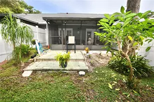 1762 Castle Rock Rd, Tampa, FL 33612 - Photo 29