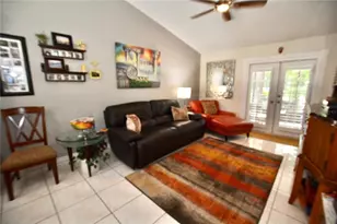 1762 Castle Rock Rd, Tampa, FL 33612 - Photo 11