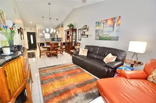 1762 Castle Rock Rd, Tampa, FL 33612 - Photo 7