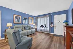2287 Philippine Dr, Clearwater, FL 33763 - Photo 5
