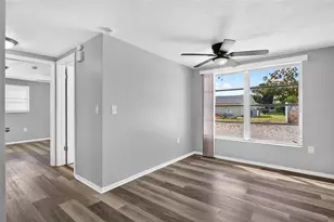 7804 Hawthorn Dr, Port Richey, FL 34668 - Photo 7