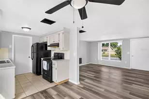 7804 Hawthorn Dr, Port Richey, FL 34668 - Photo 9