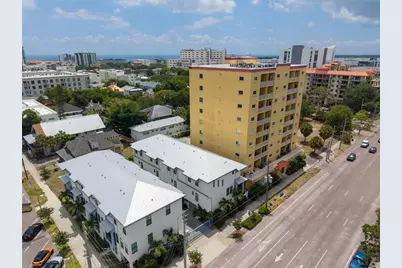 316 8th Street S #604, Saint Petersburg, FL 33701 - Photo 1