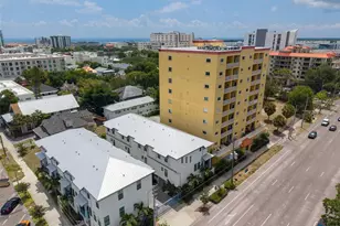 316 8th St S, Saint Petersburg, FL 33701 - Photo 1