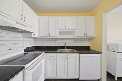 3300 Fox Chase Circle N #224, Palm Harbor, FL 34683 - Photo 9