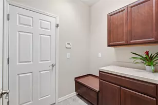 17515 Bright Wheat Dr, Lithia, FL 33547 - Photo 11