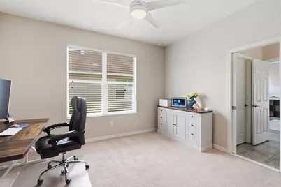 17515 Bright Wheat Drive, Lithia, FL 33547 - Photo 13