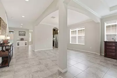 17515 Bright Wheat Drive, Lithia, FL 33547 - Photo 5