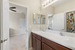 17515 Bright Wheat Dr, Lithia, FL 33547 - Photo 31