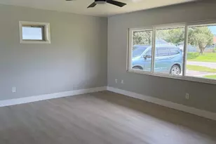 11106 Happy Acres Ln, Riverview, FL 33578 - Photo 5