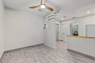 105 N Pearl St, Plant City, FL 33563 - Photo 29