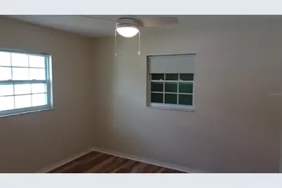 7809 38th Terrace N, Saint Petersburg, FL 33709 - Photo 17