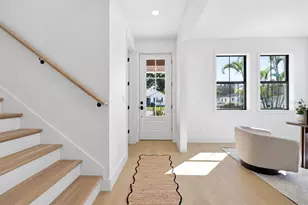 1025 Melrose Ave S, Saint Petersburg, FL 33705 - Photo 7