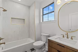 1025 Melrose Ave S, Saint Petersburg, FL 33705 - Photo 23