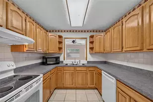 3312 W Burke St, Tampa, FL 33614 - Photo 21