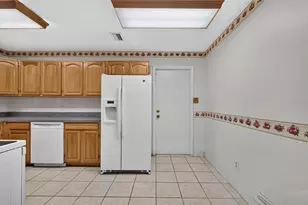 3312 W Burke St, Tampa, FL 33614 - Photo 19