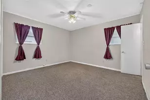 3312 W Burke St, Tampa, FL 33614 - Photo 45