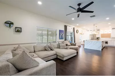 18182 Sandy Pointe Drive, Tampa, FL 33647 - Photo 25