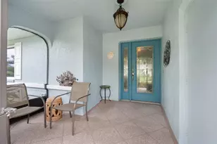 1325 Idlewood Dr, Sun City Center, FL 33573 - Photo 3