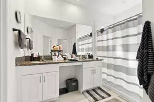 10824 Fanning Spgs Ct, Tampa, FL 33647 - Photo 31
