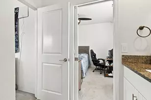 10824 Fanning Spgs Ct, Tampa, FL 33647 - Photo 23