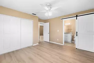 701 W Brockton Pl, Sun City Center, FL 33573 - Photo 21